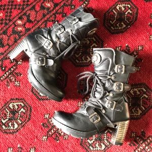 New Rock boots, punk comfort heel, like new!
